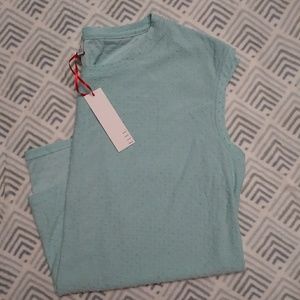 Elle Clip Dot Tee size XL